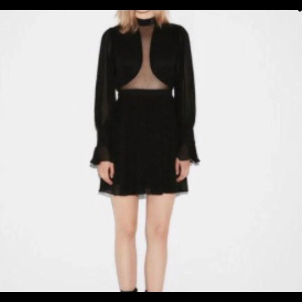 EXPRESS DRESS - Picture 1 of 6